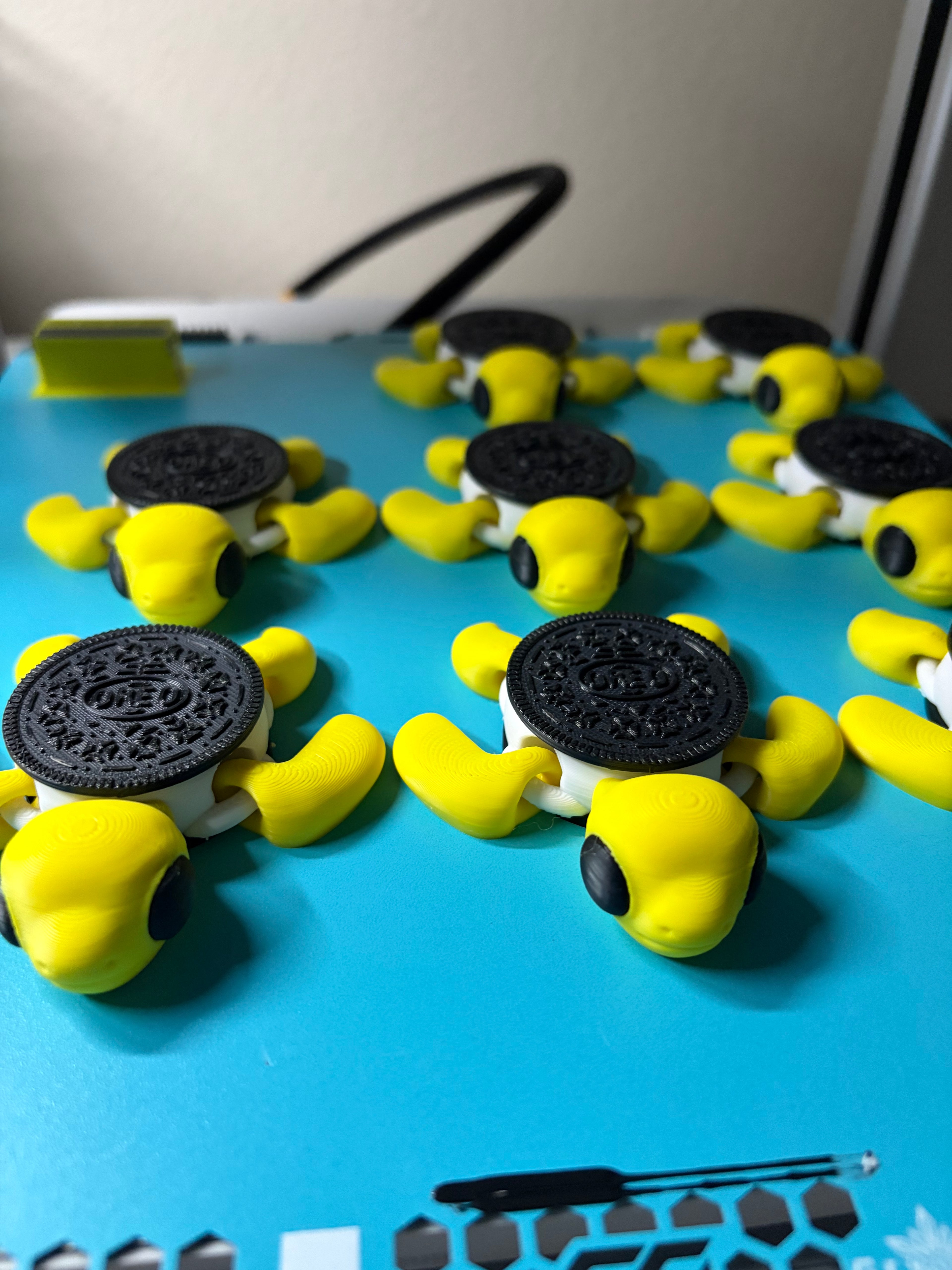 Turtle Oreo flexi toy